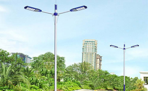 新市太阳能路灯地脚螺栓规格：防止倾倒的关键