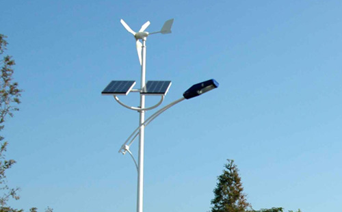 新市太阳能路灯为何在农村地区广受欢迎