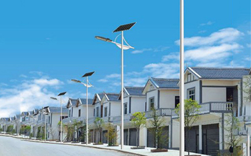 新市太阳能路灯配置与在乡村道路照明中的应用 新市太阳能路灯配置与在乡村道路照明中的应用